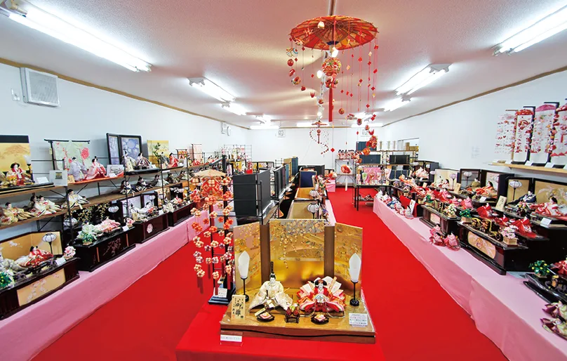 新市町 ＊節句人形専門店 弓戸人形 | びんなび