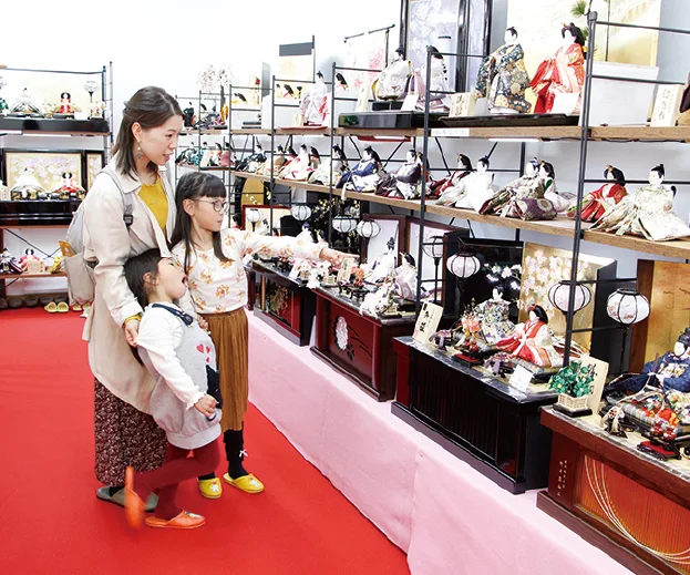 新市町 ＊節句人形専門店 弓戸人形 | びんなび